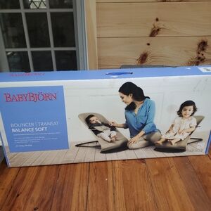 Baby Bjorn Bouncer Balance Soft With Toy